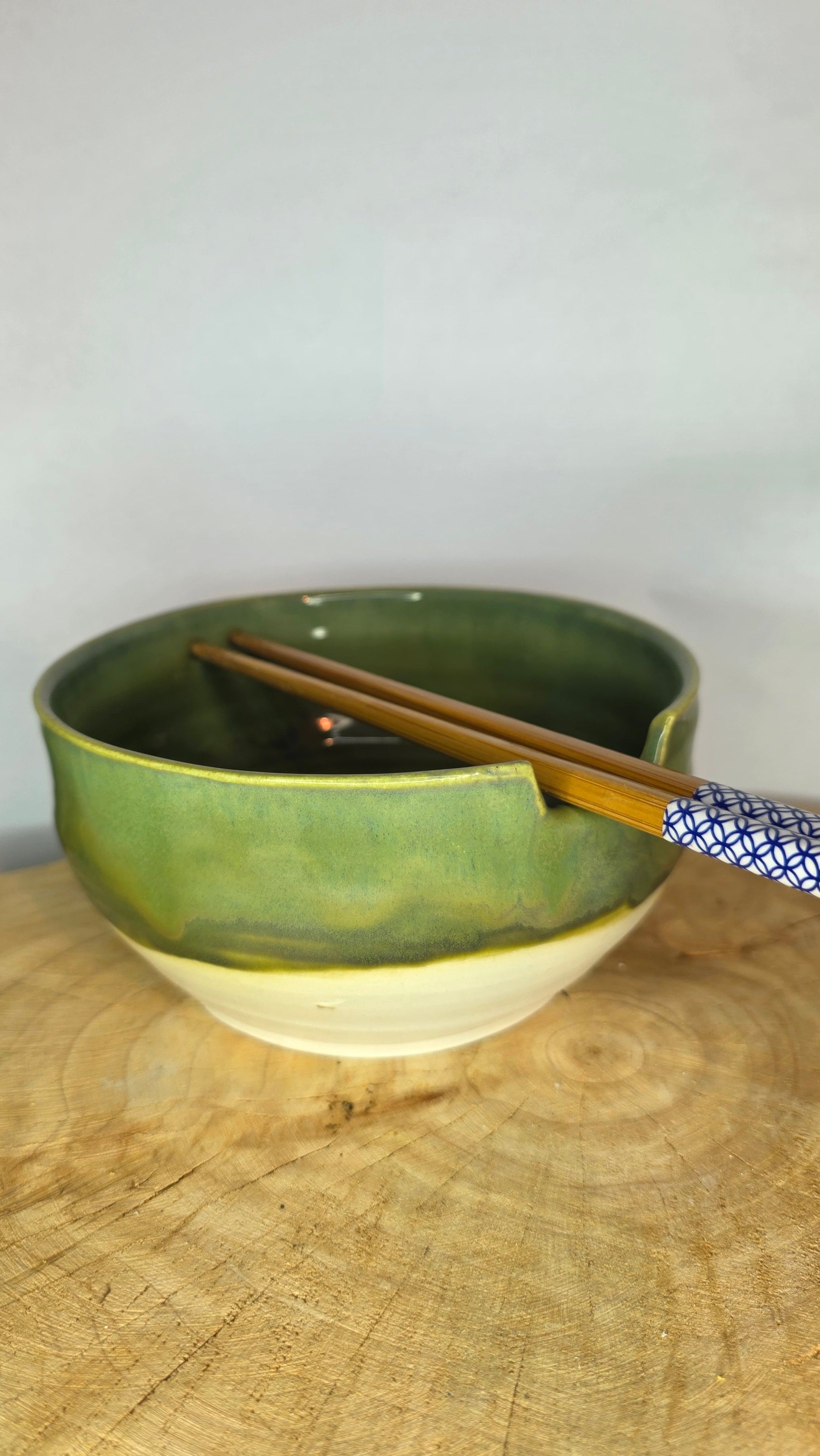 Seaweed green noodle bowl